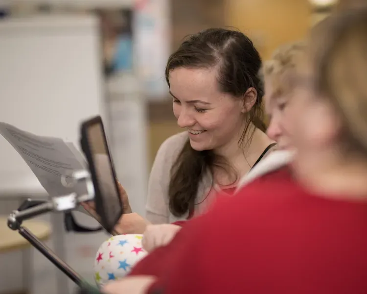 students working on a computer