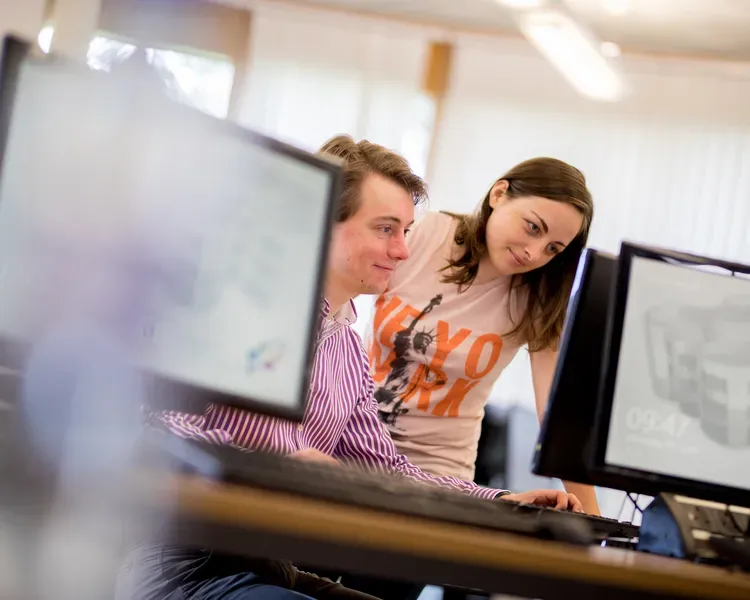Computing students in lab