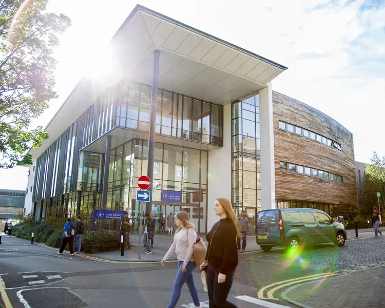 The University of Dundee library