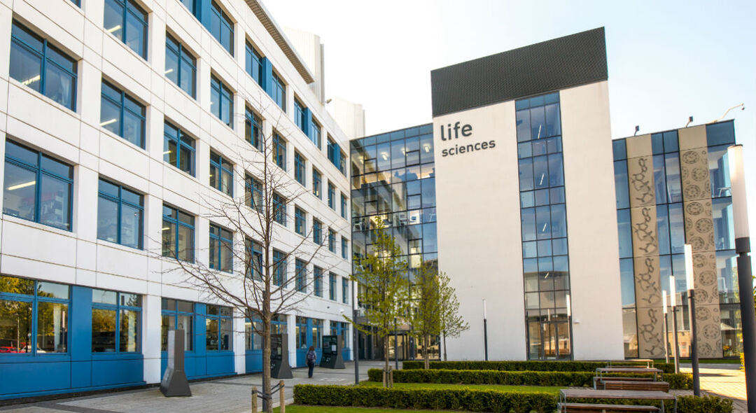 Life sciences building