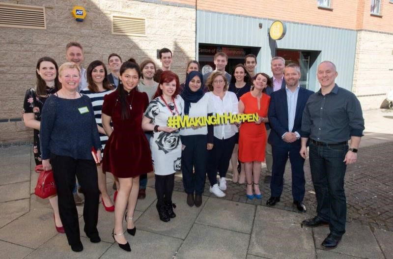 Xiaoxiao-Zhang and work colleagues