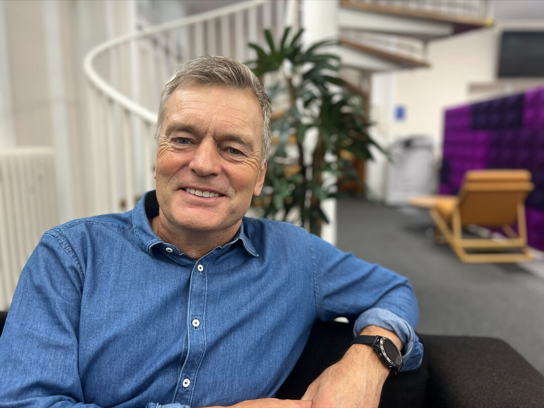 Photograph of Nick Buckworth