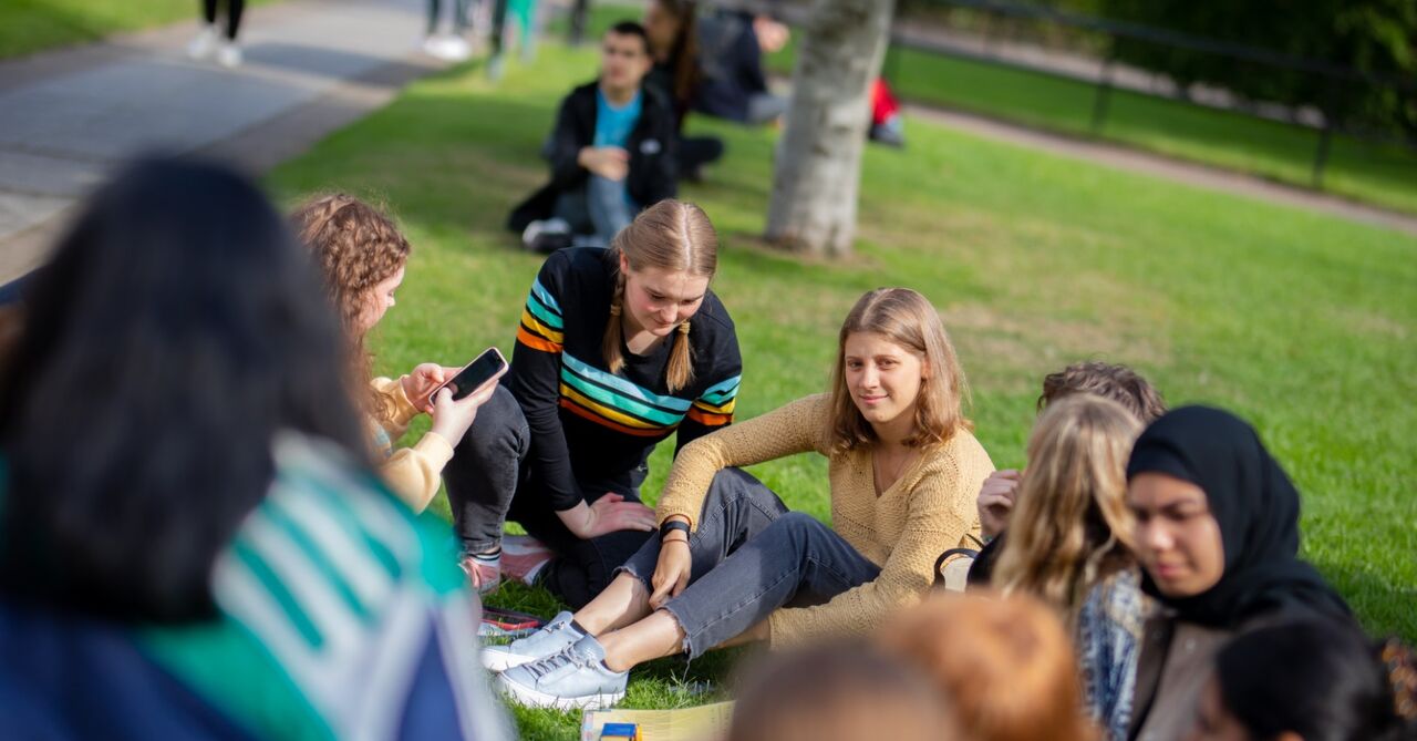 Helping students during the cost of living crisis | University of ...